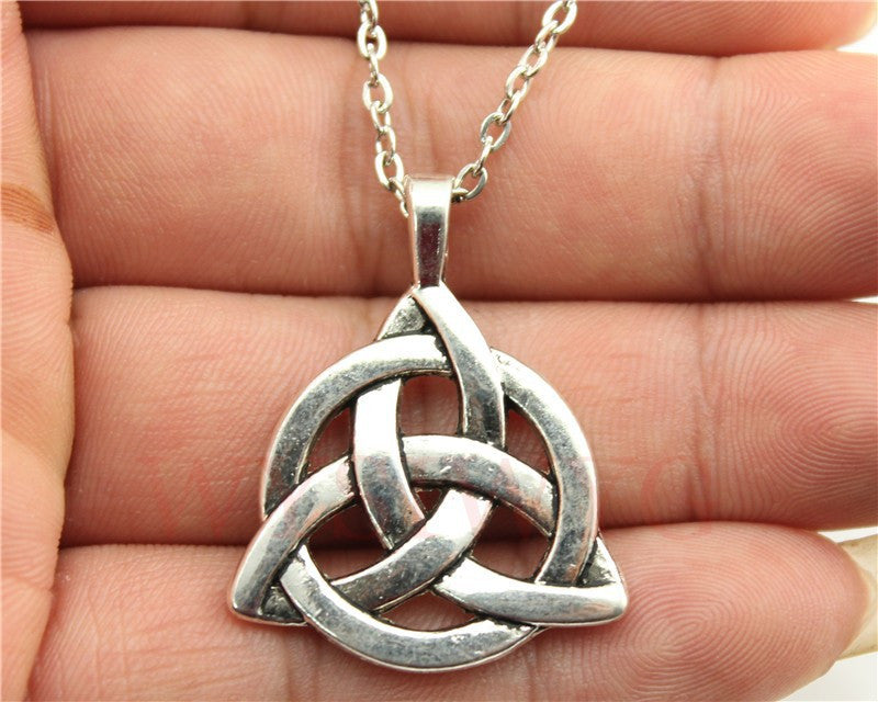 Vintage Irish Triquetra pendant w/ 17" Necklace - FPS